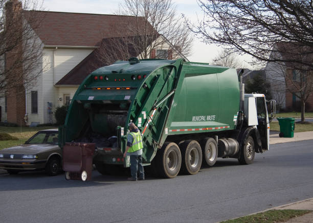 Best Garage Cleanout  in Sweet Springs, MO